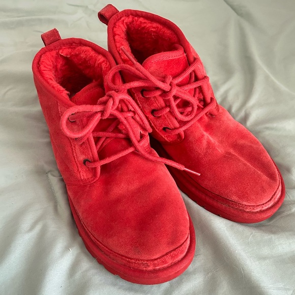 🩷UGG CLASSIC WINTER MINI BOOTS SLIPPERS RED NEUMEL BOOTS WINTER WOOL LINING - Picture 9 of 9